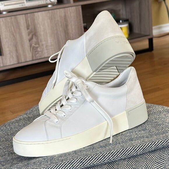 VINCE Bensley Leather & Suede 2 Toned Lace Up Platform Sneakers White Gray 9.5 - Picture 2 of 16